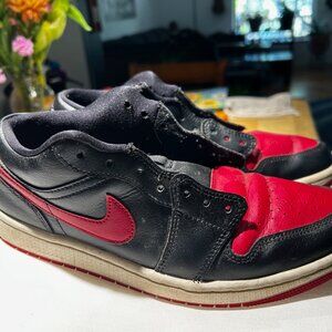 Air Jordan 1 Low Bred Women's Size 8.5